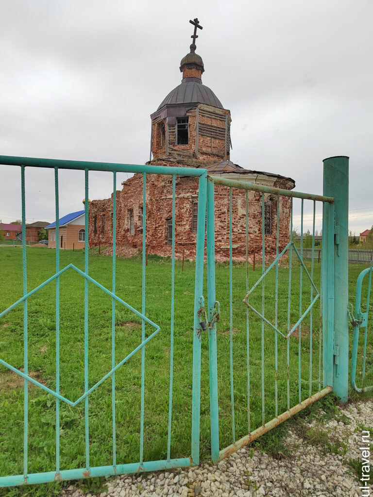 Церковь Троицы Живоначальной. Село Сюкеево.