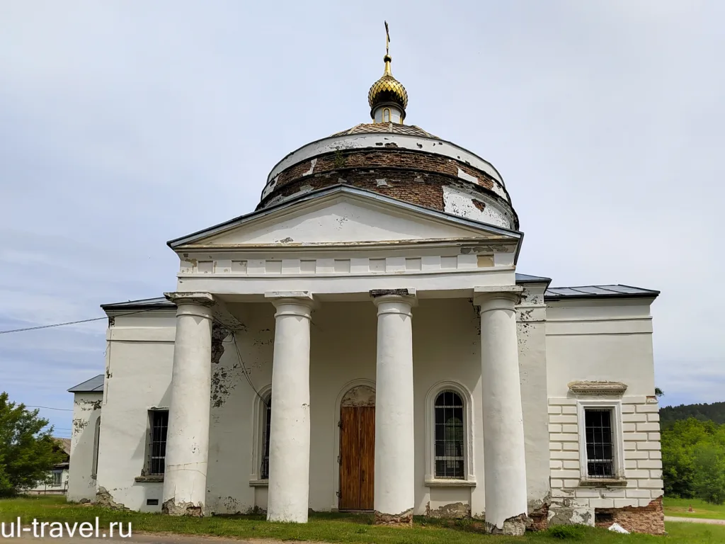 Церковь Михаила Архангела в селе Столыпино Пензенской области