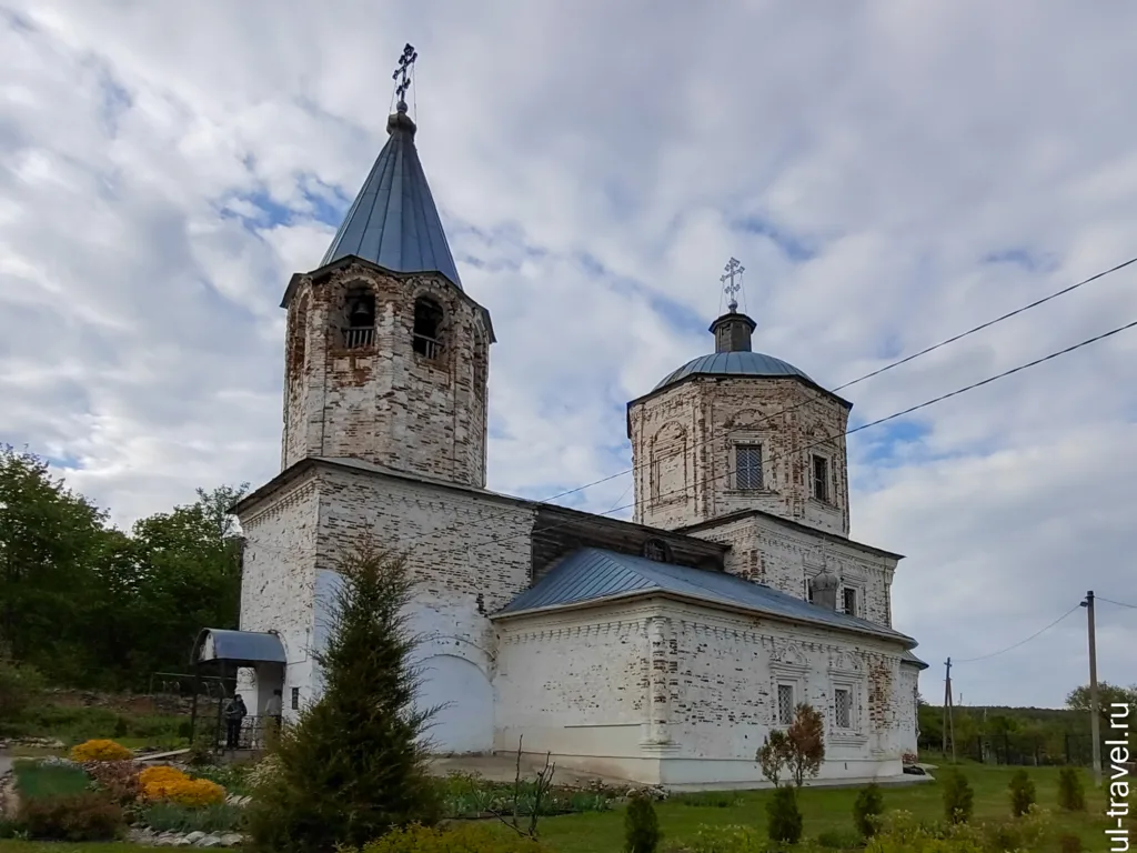 Церковь Рождества Христова в селе Нижнее Аблязово